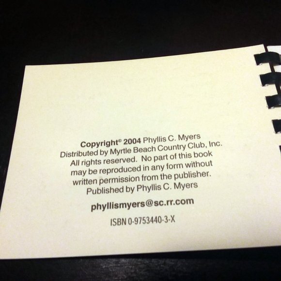 A Taste of Charleston Restaurant Recipes PHYLLIS MYERS 2004  Cookbook - Picture 3 of 5